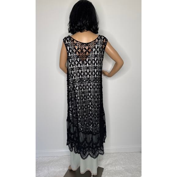 Crochet and lace sleeveless duster black origami by Vivien cardigan medium large - Picture 9 of 16